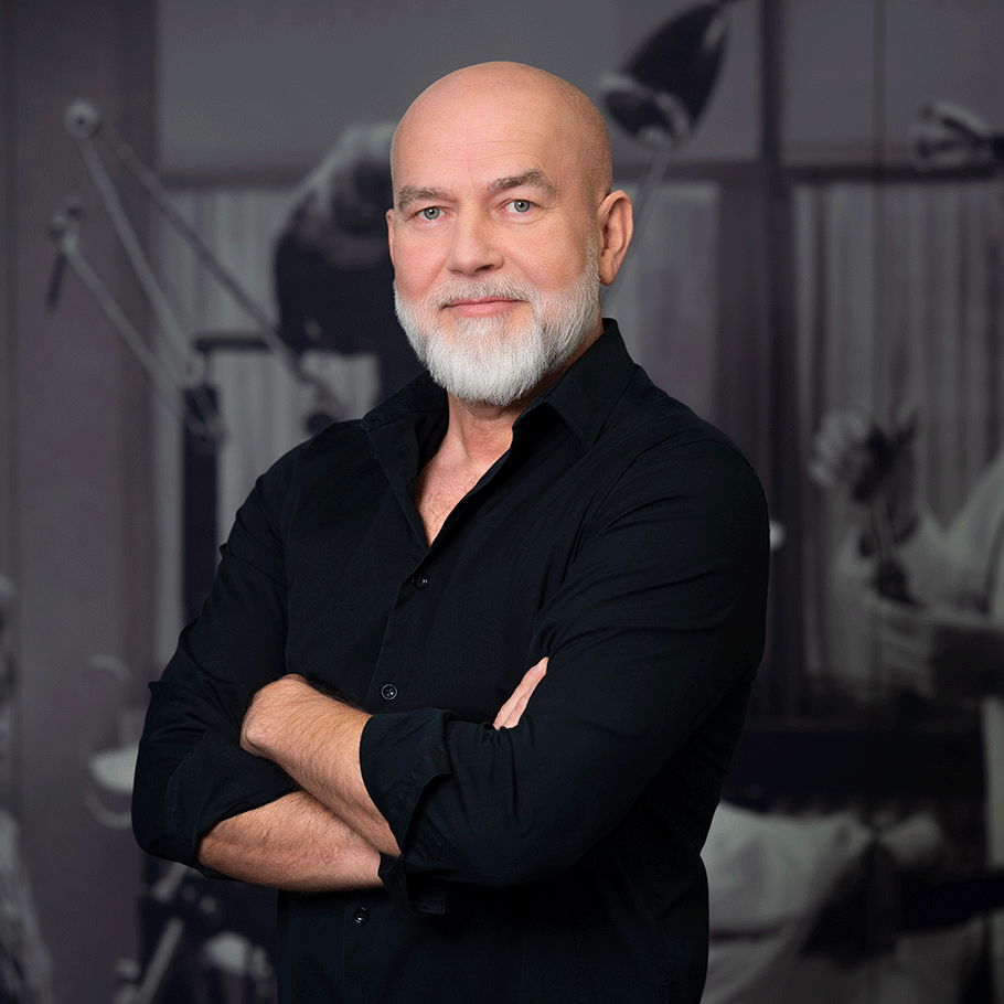 lek. stom. Marek Więznowski